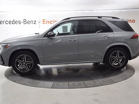 Certified 2025 Mercedes-Benz GLE 350 4MATIC image 3