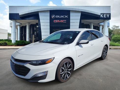Used 2023 Chevrolet Malibu RS FWD image 3