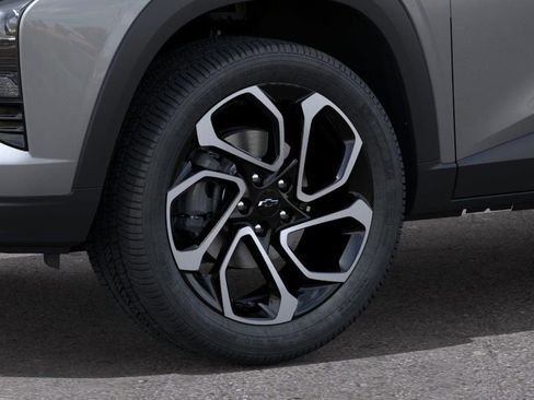 New 2026 Chevrolet Trax RS w/ Sunroof Package FWD image 9