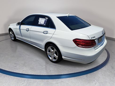 Used 2014 Mercedes-Benz E 350 4MATIC Sedan image 7