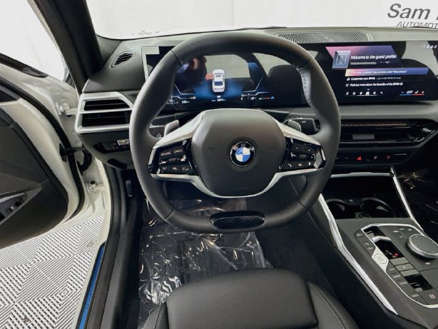 Used 2026 BMW 330i xDrive Sedan w/ Convenience Package AWD/4WD image 11