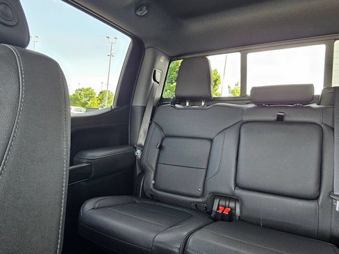 Used 2021 Chevrolet Silverado 1500 LTZ w/ LTZ Premium Package AWD/4WD image 24
