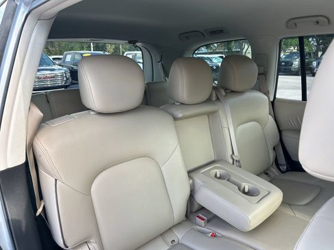 Used 2022 Nissan Armada SV w/ SV Appearance Package RWD image 49