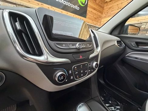 Used 2018 Chevrolet Equinox LT w/ Sun & Infotainment Package AWD/4WD image 20