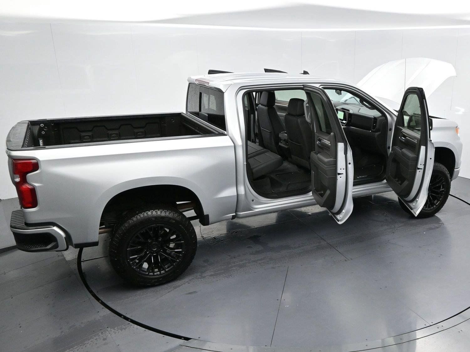 Used 2022 Chevrolet Silverado 1500 RST w/ RST All Star Premium Package AWD/4WD image 39