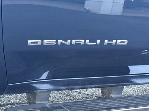 Used 2021 GMC Sierra 2500 Denali w/ Denali Ultimate Package image 16