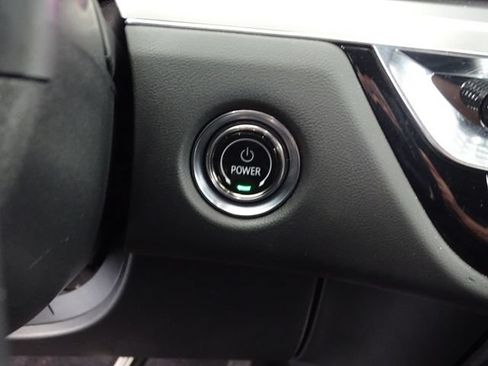 Certified 2024 Cadillac Lyriq Luxury w/ LPO, Floor Liner Package AWD/4WD image 9