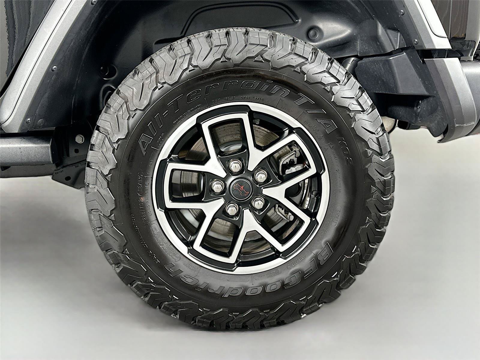 Used 2026 Jeep Wrangler Unlimited Rubicon AWD/4WD image 28