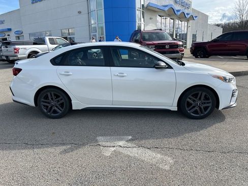 Used 2021 Kia Forte GT-Line image 2