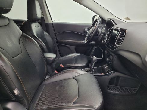 Used 2020 Jeep Compass Limited FWD image 21