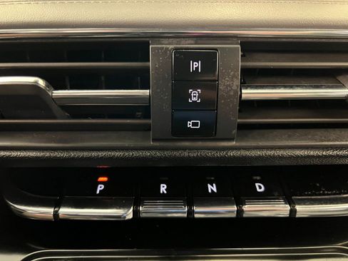 Used 2020 Lincoln Corsair FWD w/ Equipment Group 101A image 16
