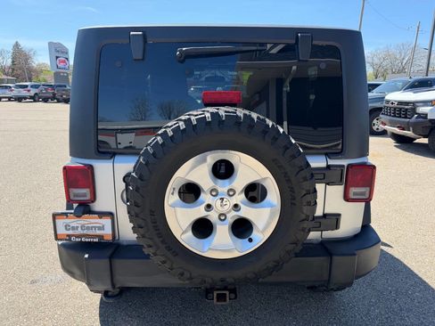 Used 2012 Jeep Wrangler Sport AWD/4WD image 4