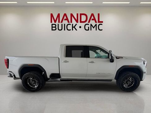Used 2024 GMC Sierra 3500 Denali w/ Denali Reserve Package image 5