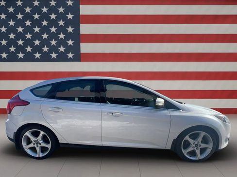 Used 2013 Ford Focus Titanium w/ Titanium Handling Pkg image 5