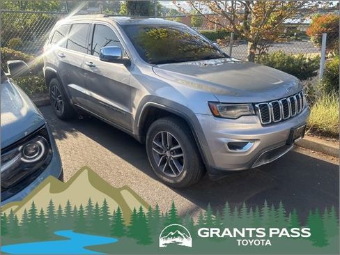 Used 2017 Jeep Grand Cherokee Limited w/ Luxury Group II AWD/4WD image 1