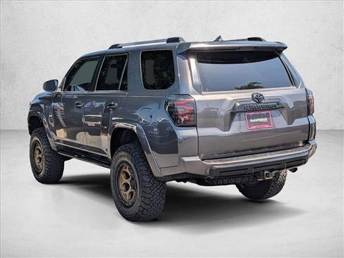 Used 2015 Toyota 4Runner Trail AWD/4WD image 7