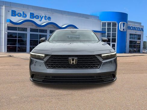 New 2025 Honda Accord EX-L image 2