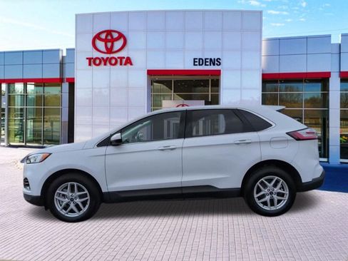 Used 2022 Ford Edge SEL AWD/4WD image 6