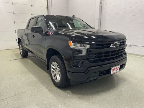 New 2026 Chevrolet Silverado 1500 RST AWD/4WD image 2