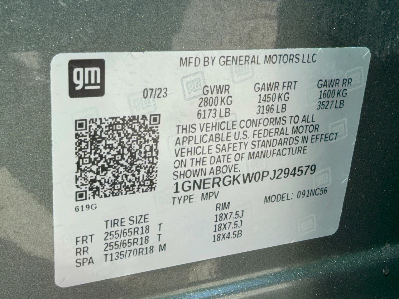 Used 2023 Chevrolet Traverse LT FWD image 32