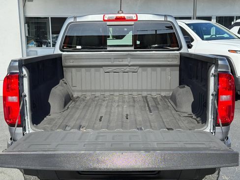 Used 2022 Chevrolet Colorado ZR2 AWD/4WD image 13