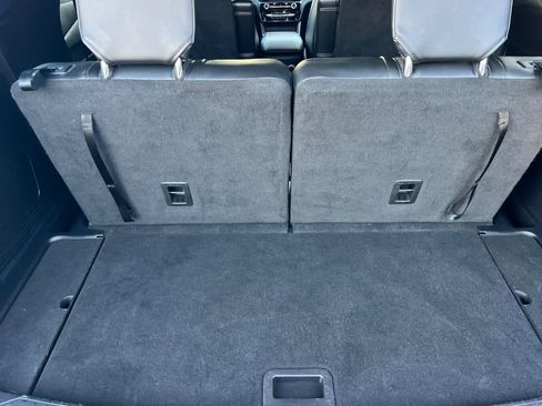 Certified 2022 Ford Explorer ST image 17