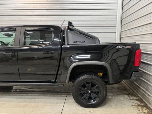 Used 2018 Chevrolet Colorado ZR2 image 5