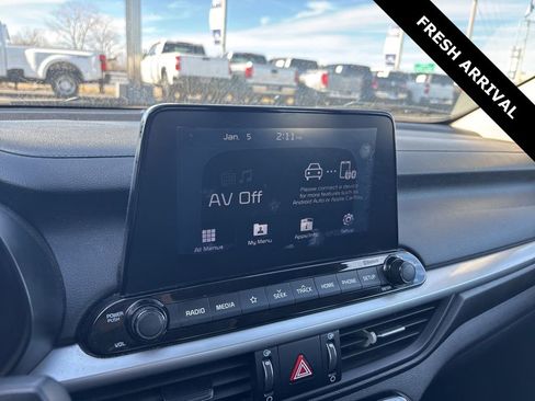 Used 2019 Kia Forte LXS image 7