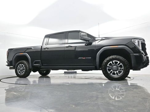 Used 2024 GMC Sierra 2500 AT4 w/ AT4 Premium Plus Package AWD/4WD image 46