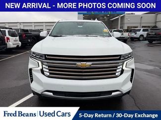 Used 2024 Chevrolet Suburban High Country w/ Premium Package video 2