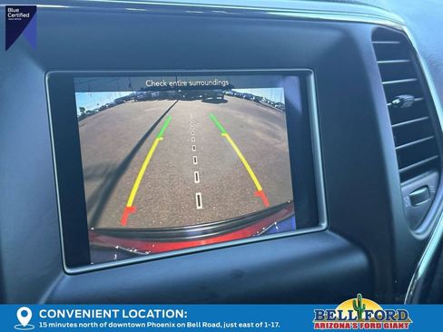 Used 2021 Jeep Grand Cherokee Laredo image 26