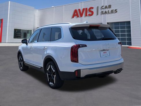 Used 2025 Kia Telluride S AWD/4WD image 9