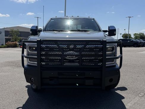 Used 2024 Ford F350 Platinum AWD/4WD image 4