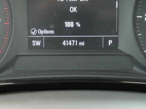 Certified 2024 Chevrolet Trax LS FWD image 31
