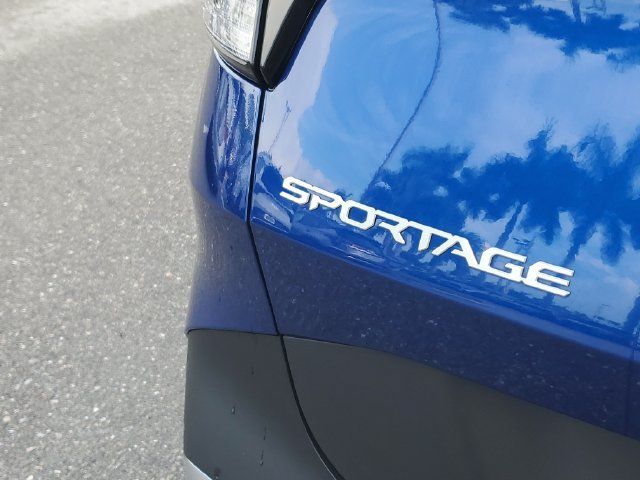 Certified 2024 Kia Sportage EX FWD image 8