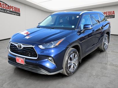 Certified 2022 Toyota Highlander XLE