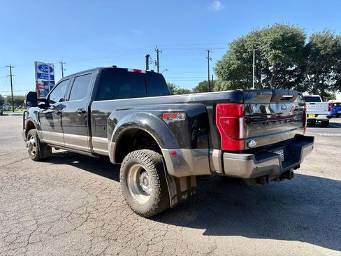 Used 2022 Ford F350 King Ranch w/ King Ranch Ultimate Package AWD/4WD image 7