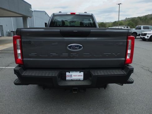 Used 2026 Ford F250 XL AWD/4WD image 4