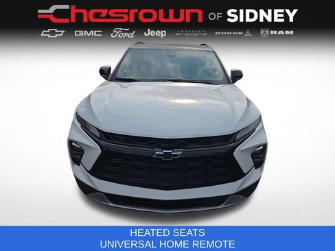 Used 2025 Chevrolet Blazer LT w/ Convenience Package FWD image 2