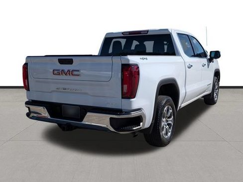 Used 2025 GMC Sierra 1500 SLT AWD/4WD image 5