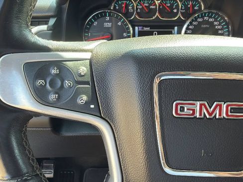 Used 2017 GMC Yukon SLT AWD/4WD image 20