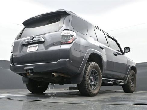 Used 2022 Toyota 4Runner SR5 image 11
