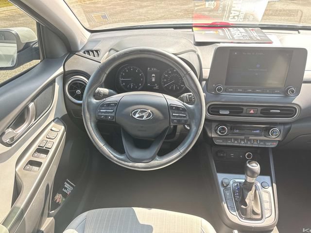 Used 2022 Hyundai Kona SEL w/ Convenience Package FWD image 16