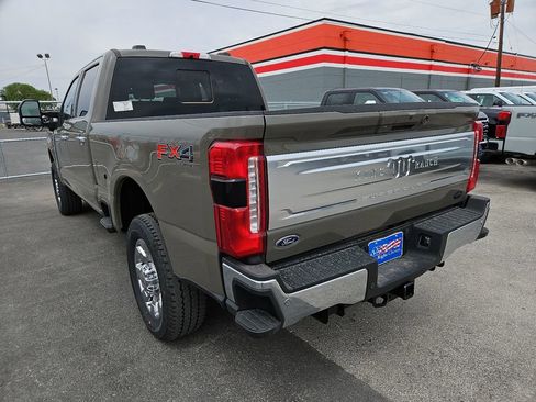 New 2026 Ford F250 King Ranch w/ Chrome Package image 9