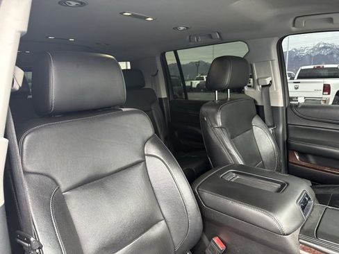 Used 2015 GMC Yukon XL SLT image 23