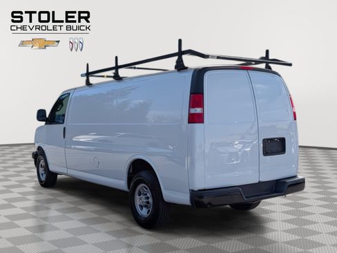 Used 2021 Chevrolet Express 2500 Extended w/ Driver Convenience Package image 3