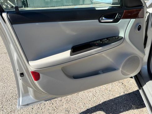 Used 2007 Chevrolet Impala LT w/ Preferred Equipment Group image 15