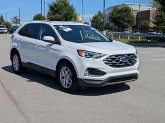 Used 2022 Ford Edge SEL w/ Convenience Package image 1