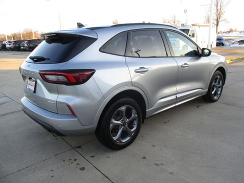 Used 2023 Ford Escape ST-Line w/ Tech Pack #1 image 7