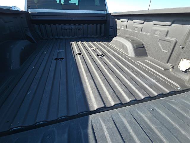 Used 2024 GMC Sierra 2500 AT4 w/ AT4 Premium Plus Package AWD/4WD image 10